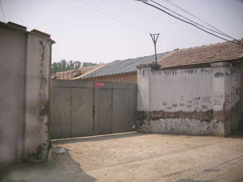 海淀区北清路上庄路口北独院厂库房出租
