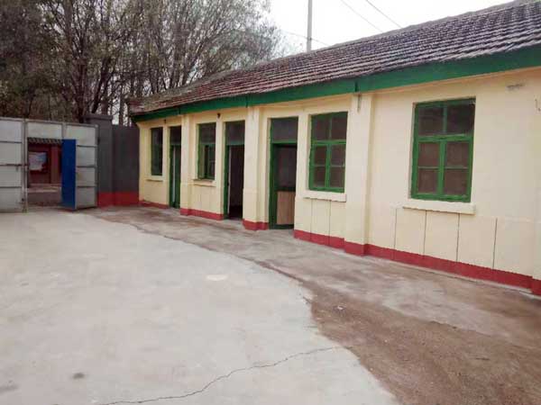 大兴青云店垡上中学对面独院厂库房出租